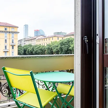 Piazza Gramsci Amazing With Balcony - Collection Apartment
