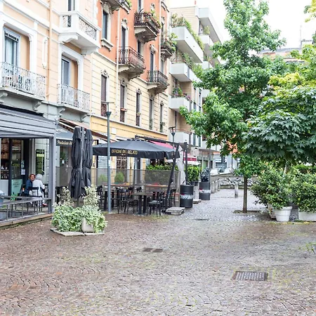 Piazza Gramsci Amazing With Balcony - Collection Apartment *