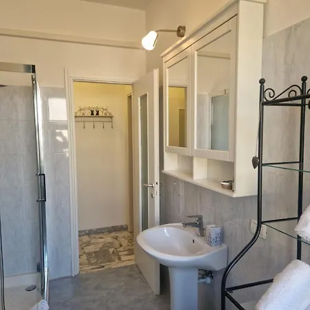 Apartment Piazza Gramsci Amazing With Balcony - Collection *
