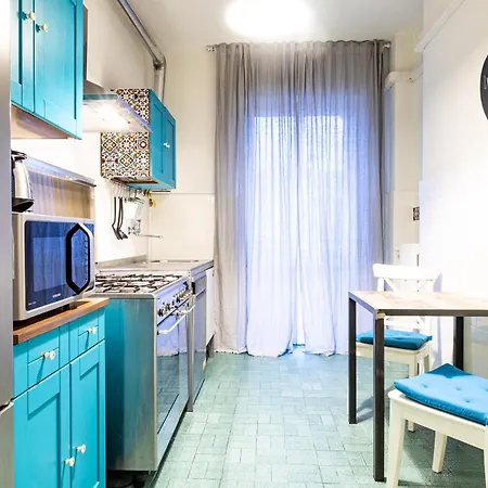 Apartment Piazza Gramsci Amazing With Balcony - Collection