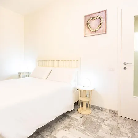Piazza Gramsci Amazing With Balcony - Collection Apartment Milan