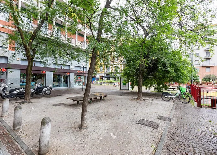 Piazza Gramsci Amazing With Balcony - Collection Милан