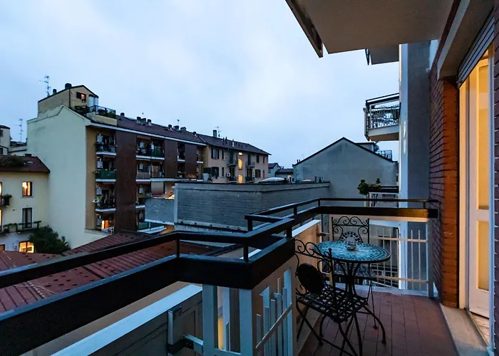 Piazza Gramsci Amazing With Balcony - Collection Апартаменты